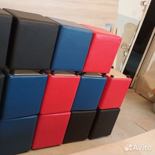 Перетяжка мягкой мебел ремонт диван кроват кресло