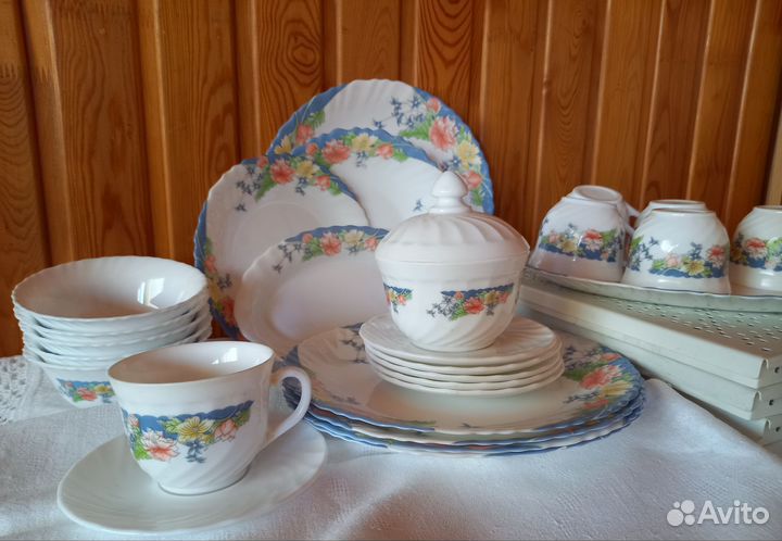 Столовый сервиз