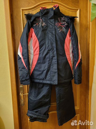 Зимняя куртка и брюки зимние. Лыжный костюм