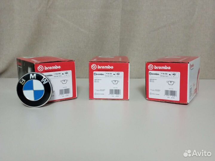 P06056 Тормозные колодки задние BMW Brembo