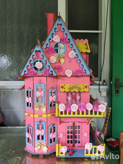 Кукольный Домик