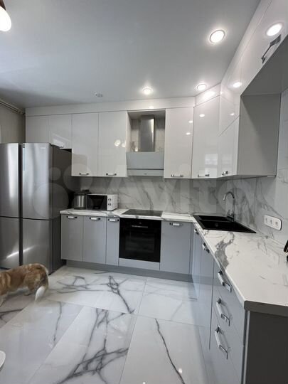 2-к. квартира, 67 м², 2/6 эт.