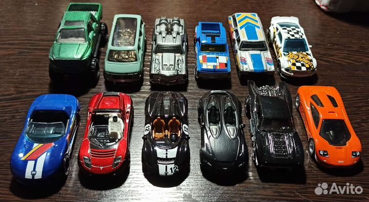 Hot wheels машинки