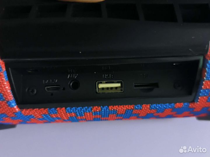 Блютуз колонка