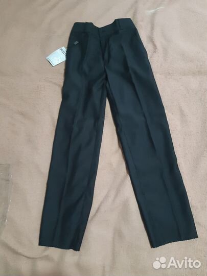 Брюки черные