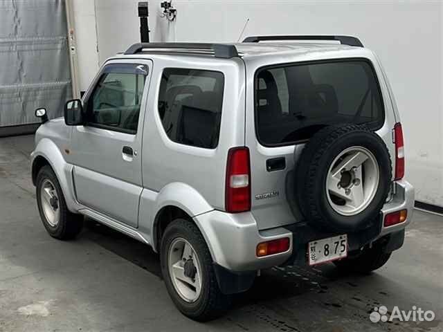 В разборе suzuki jimny