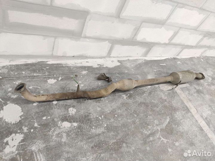 Средний сегмент выхлопной трубы Камри 80