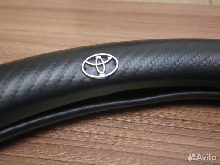Оплëтка на руль Toyota чехол на руль 37-39 см