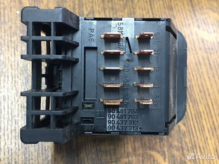 Кнопка Opel Agila A