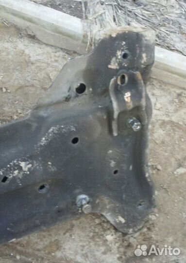 Подрамник передний Пежо 307 Peugeot 307 Ситроен с4