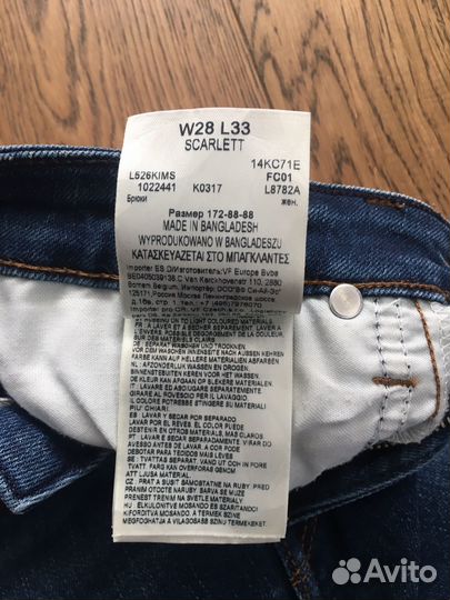 Джинсы женские Lee 28, Guess 29