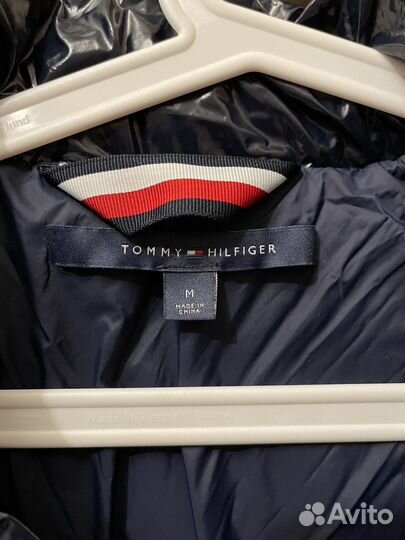 Tommy hilfiger пуховик