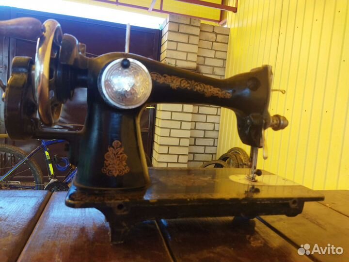 Швейная машинка пмз им калинина