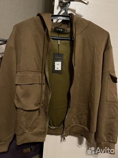 Костюм женский