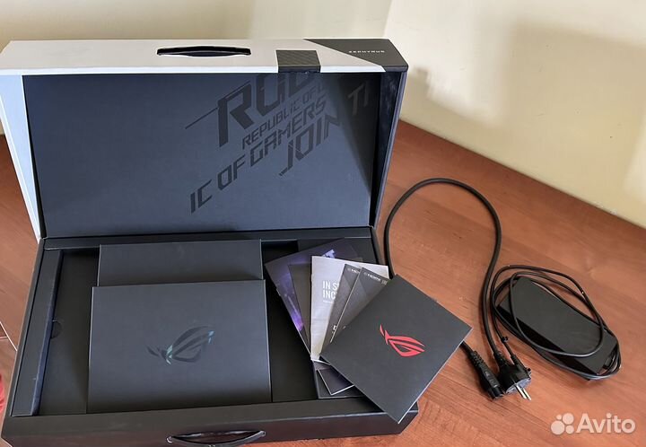 Игровой Ноутбук asus ROG Zephyrus G14