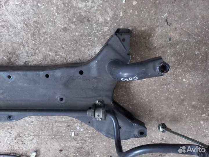 Подрамник передний Mitsubishi Lancer 10