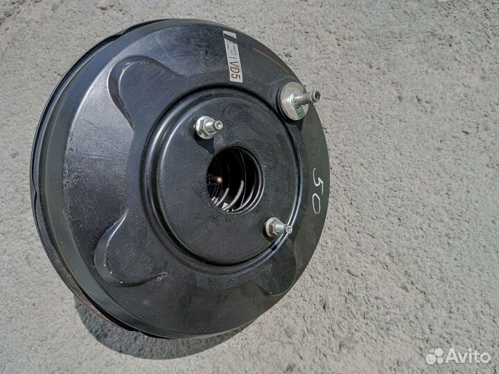 Вакуумный усилитель тормозов Camry 50 левый руль