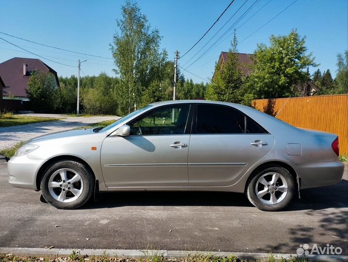 Toyota Camry 2.4 МТ, 2002, 266 865 км