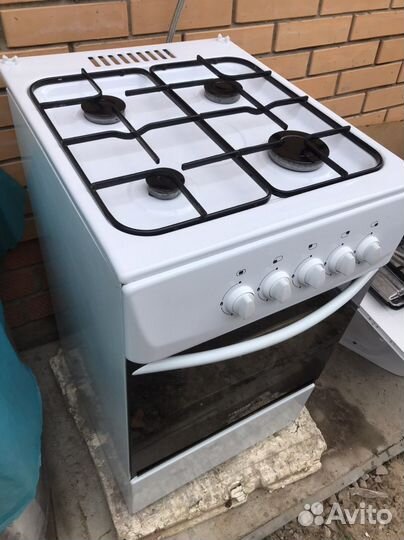 Газовые плиты. цены разные