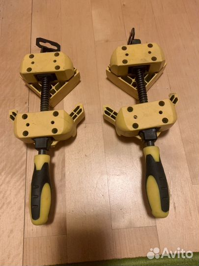 Струбцина угловая stanley Bailey 0-83-122