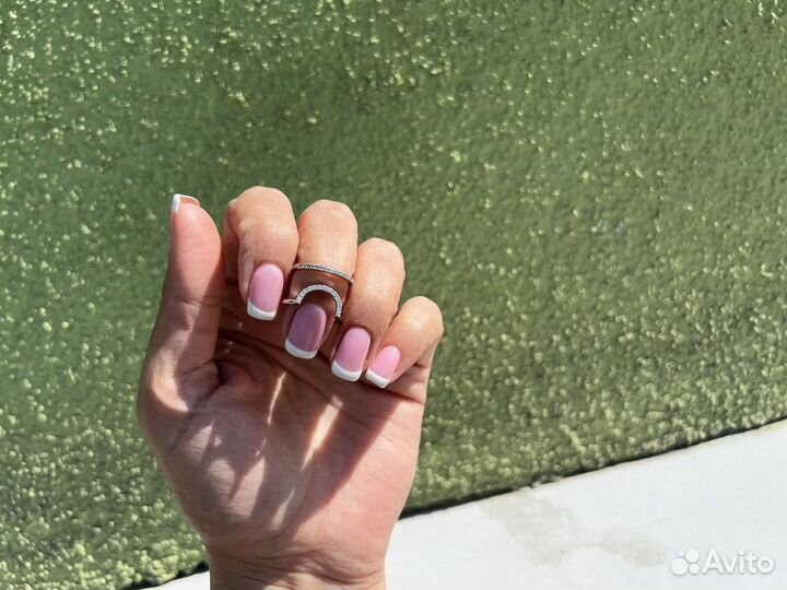 Мастер маникюра