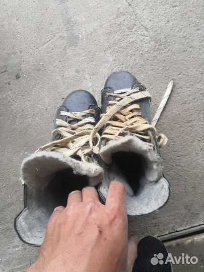 Коньки хоккейные 43 размер