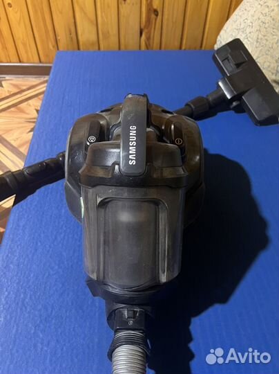 Пылесос Philips,самсунг