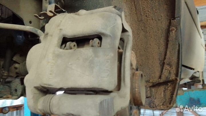 Суппорт рено логан 1 невентилируемый