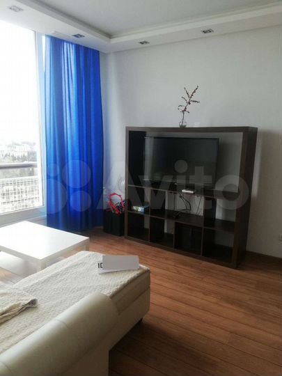 2-к. квартира, 80 м², 15/18 эт.