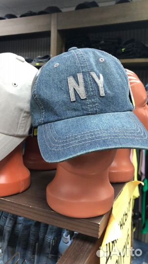 Бейсболка джинсовая новая
