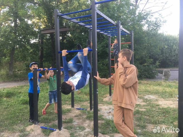 Спортивная площадка для дома дачи и двора