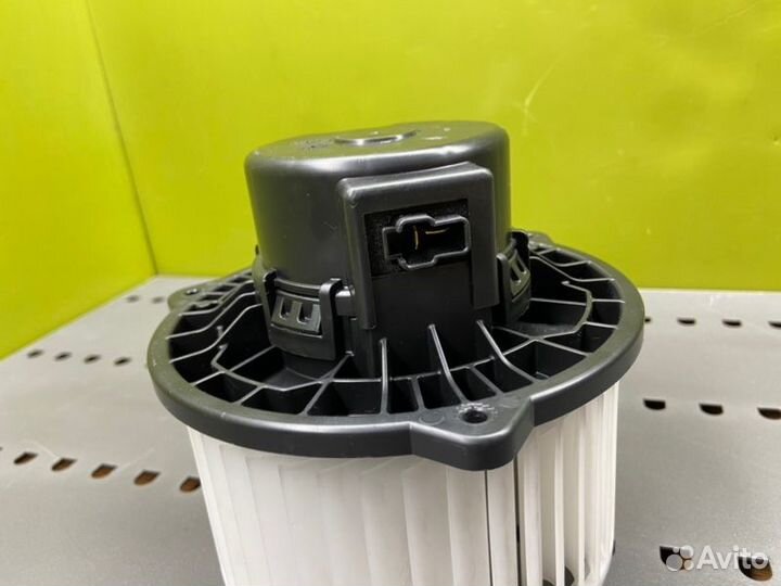 Вентилятор печки Kia Cerato 3 YD G4NA 2.0 2018