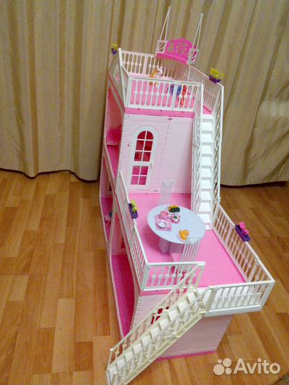 Домик для кукол 