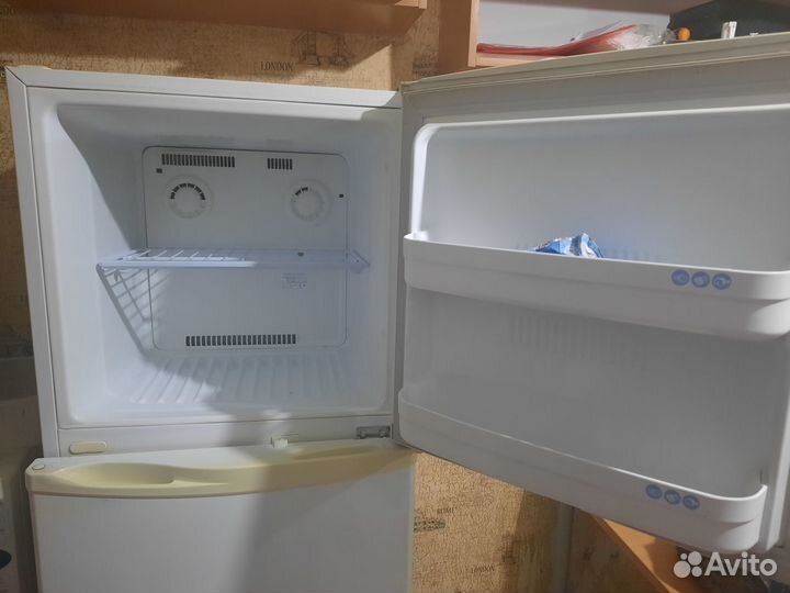 Б/у холодильник LG
