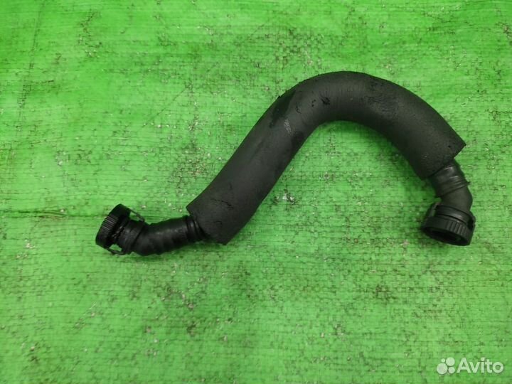 Шланг воздушный VW Tiguan / Passat / Octavia и др