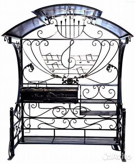 Мангал с крышей