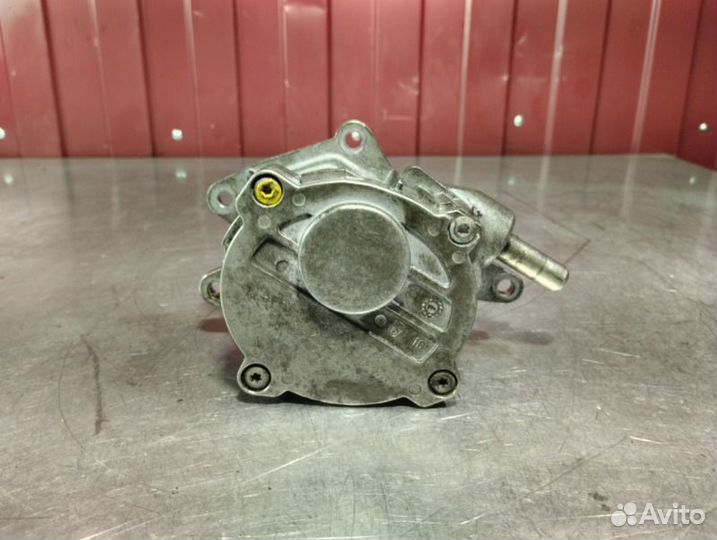 Насос вакуумный Mercedes Ml W164 OM642 3.0 CDI
