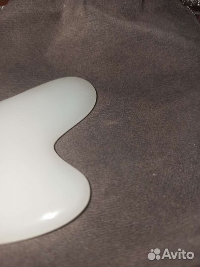 Скребок гуаша камень