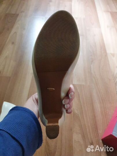 Туфли женские 39 размер