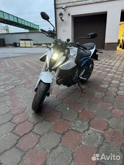 Suzuki gsx 8s мотоцикл