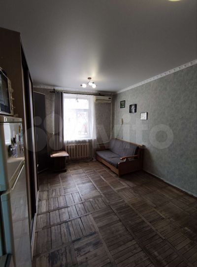 Комната 20 м² в 1-к., 1/2 эт.