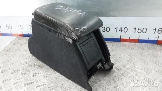Подлокотник центральный skoda superb 1 (9DN01IX01)