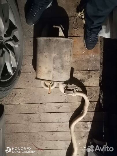 Продам глушитель