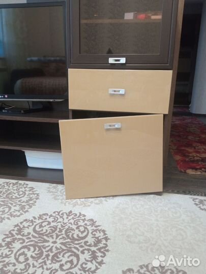 Стенка в гостиную бу