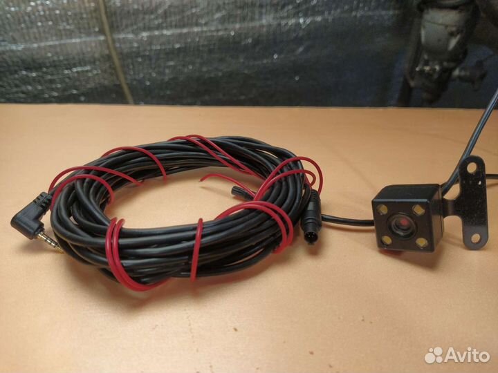 Видеокамера заднего вида