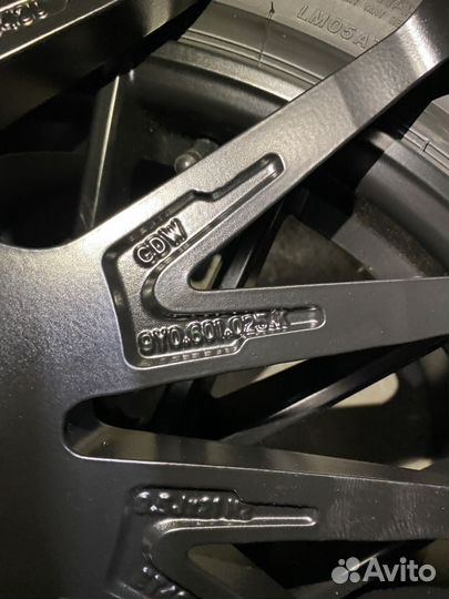 Зимние колеса Porsche Cayenne 3 R21 Black Edition