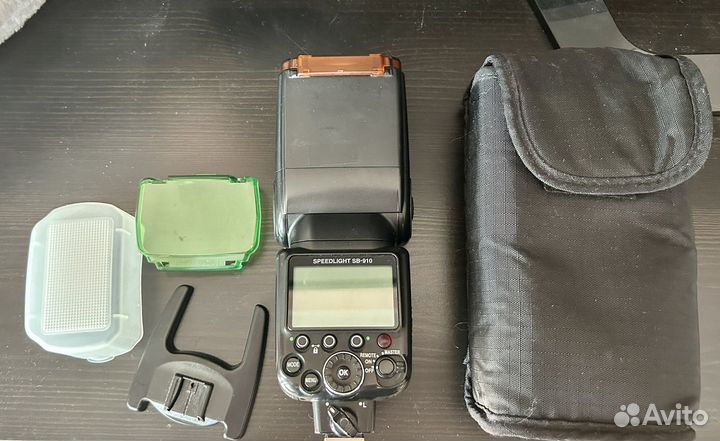 Вспышка Nikon speedlight SB-910