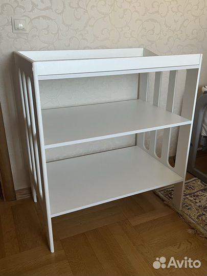 Пеленальный столик