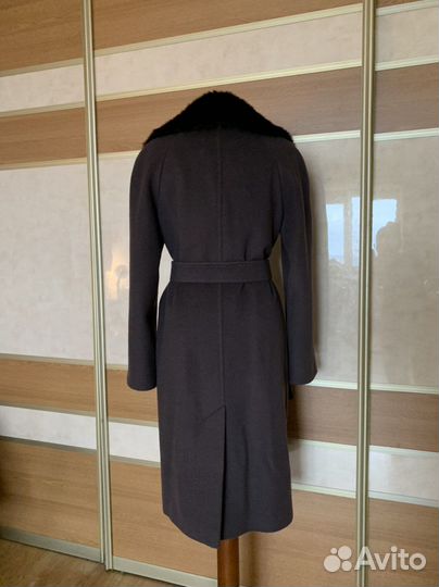 Пальто женское Pompa