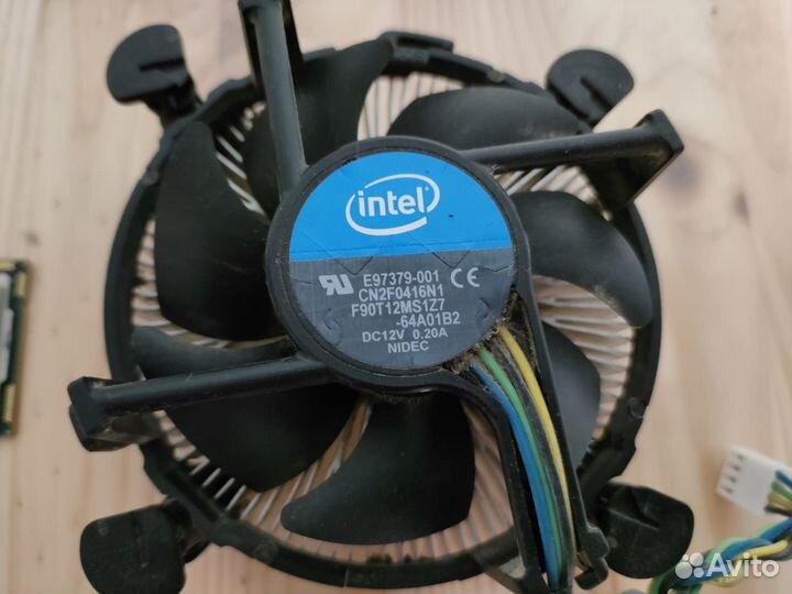Кулер процеccорный intel